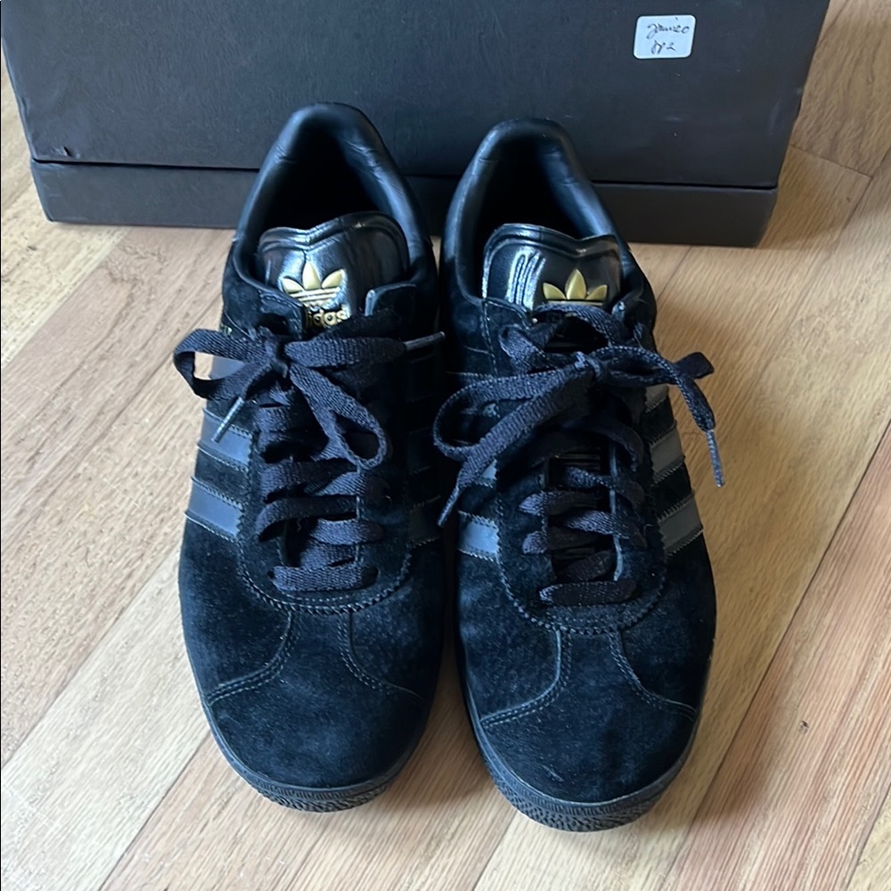 Adidas gazelle Black Suede Sneakers